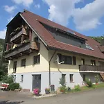 Schwabenhof * שרמברג